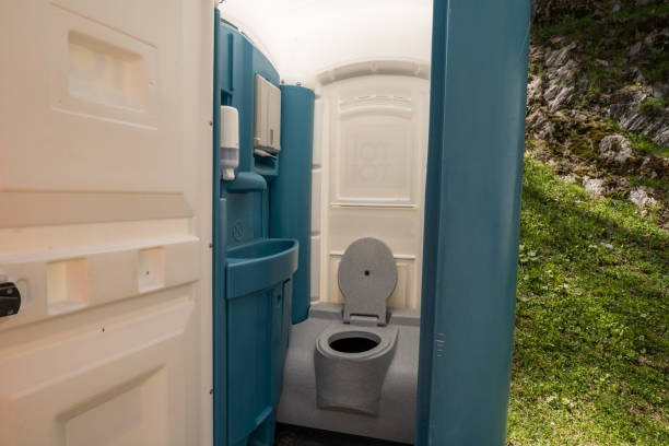 Portable Toilet Options We Offer in Bullard, TX